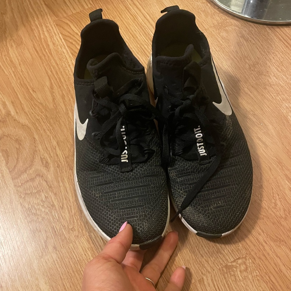 Nike women’s shoes